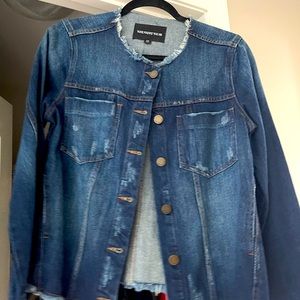 New medium size denim jacket